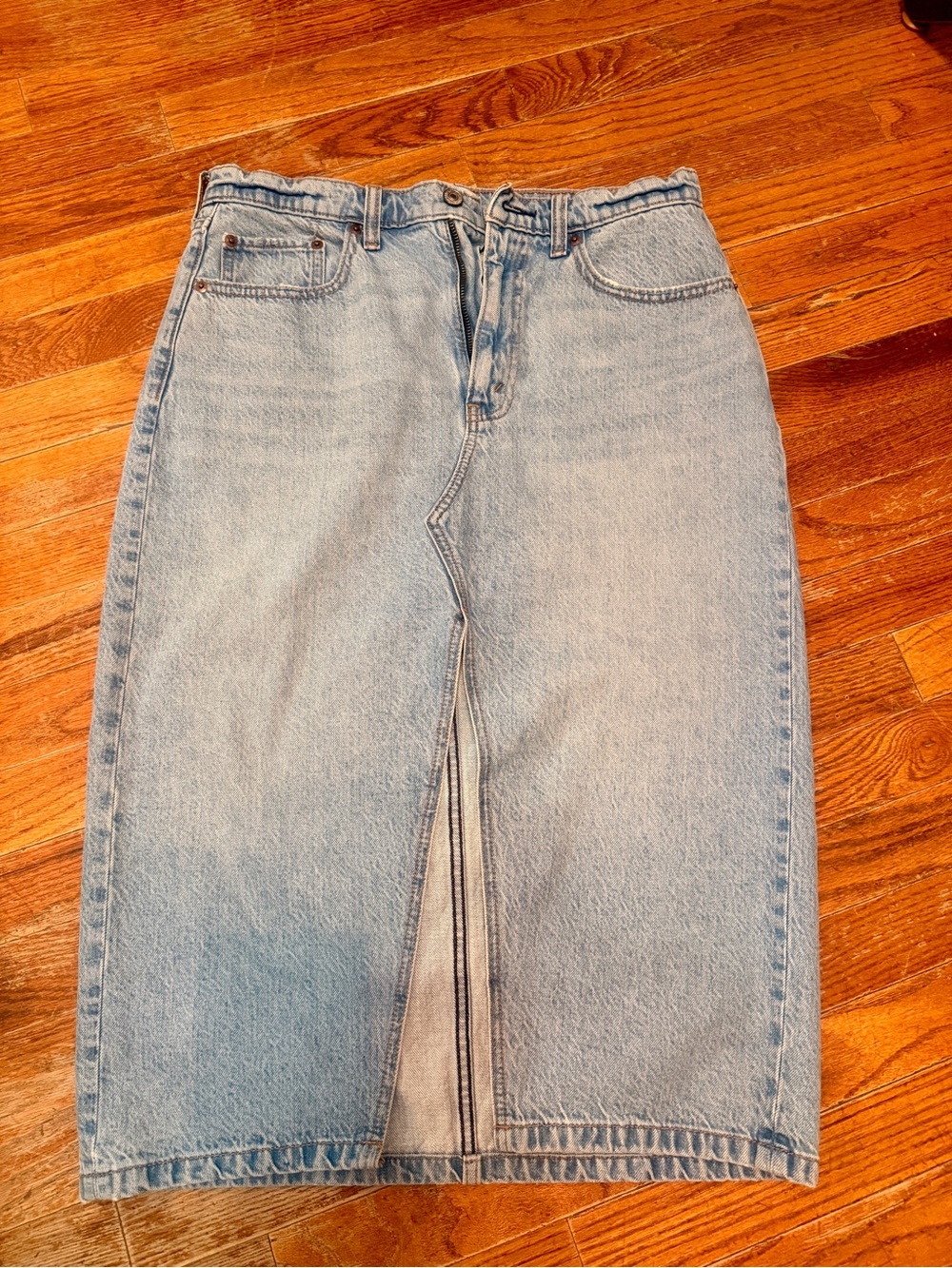 Abercrombie & Fitch midi skirt